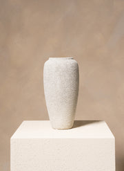 Amara Vase