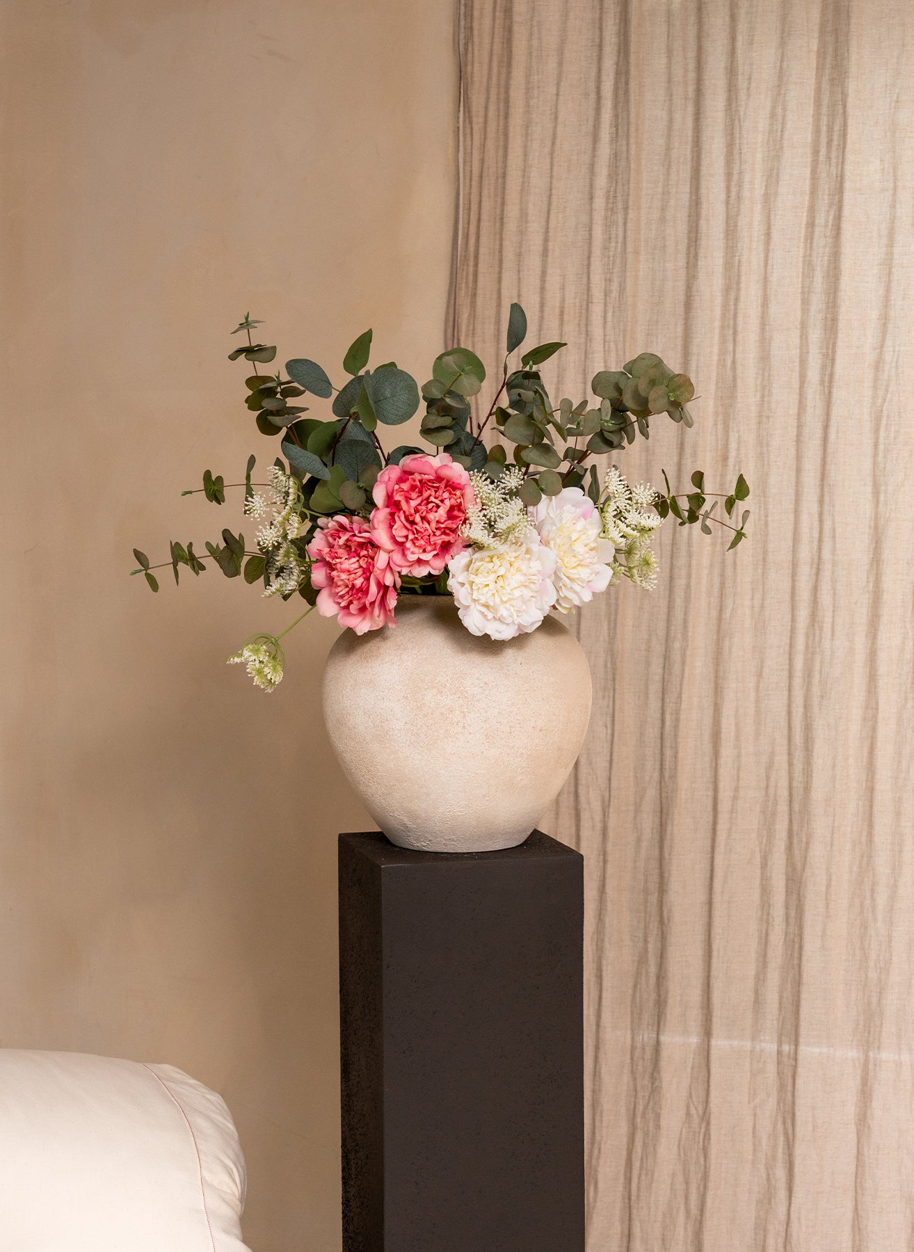 Pfingstrosenarrangement