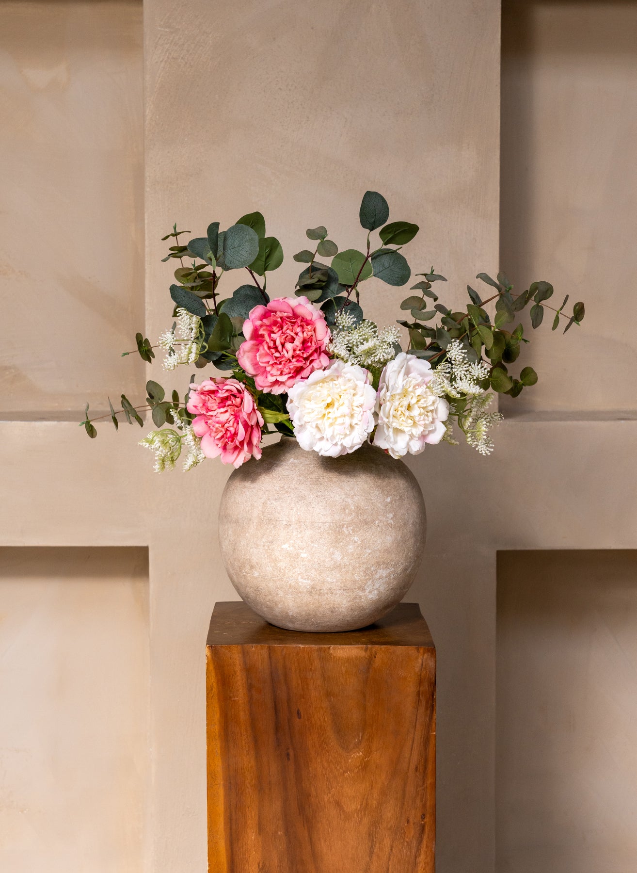 Pfingstrosenarrangement