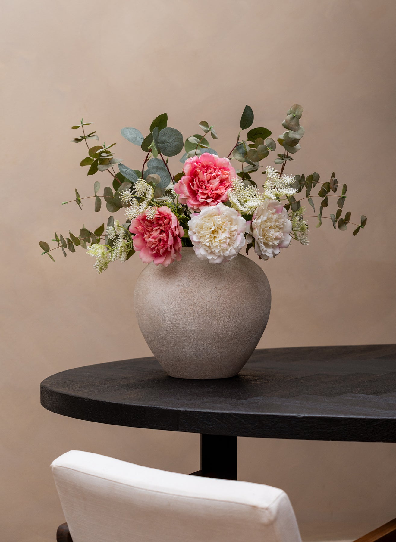 Pfingstrosenarrangement