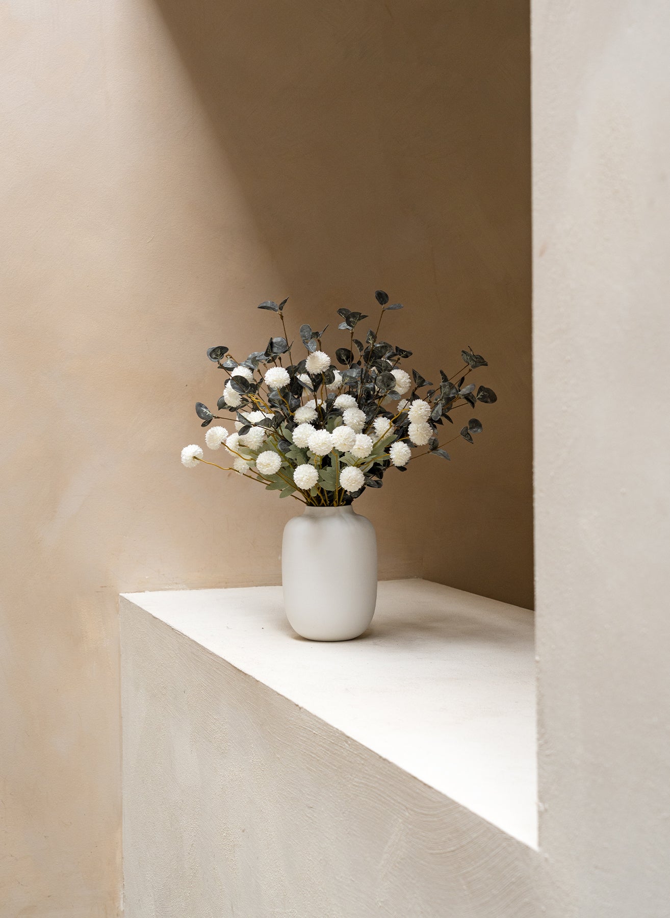 Zusammengestellter Blumenstrauß - Grün & Weiß