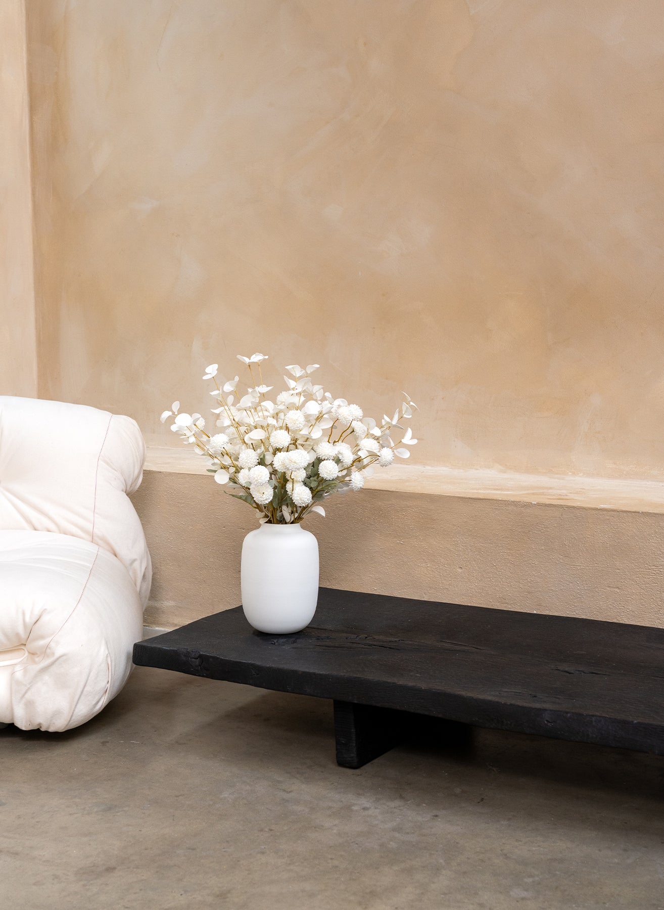 Zusammengestellter Blumenstrauß - Elfenbein