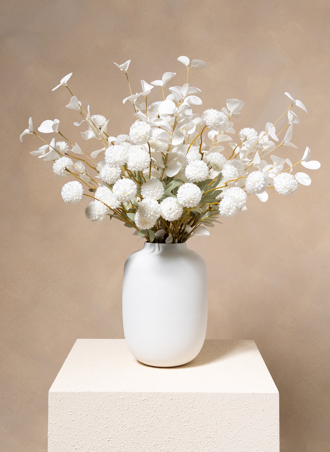 Zusammengestellter Blumenstrauß - Elfenbein