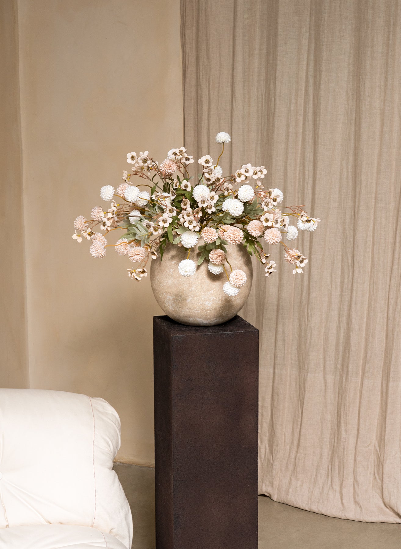 Wachsblumen-Arrangement - Creme-Mix