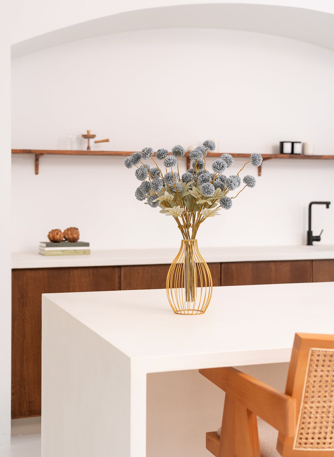 Seiden Kiku Blumen - Blaugrau