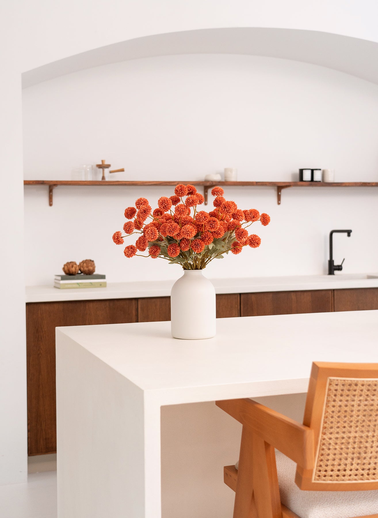 Casa Vase - Matt Weiß