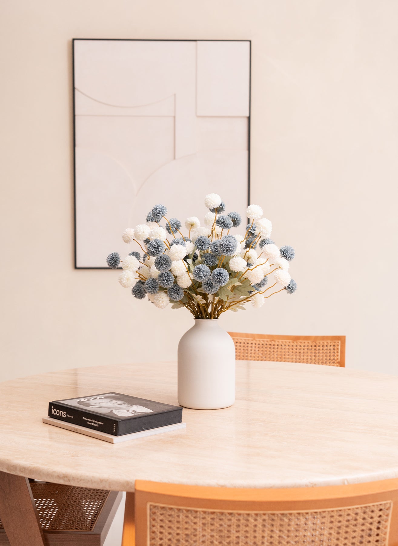 Casa Vase - Matt Weiß