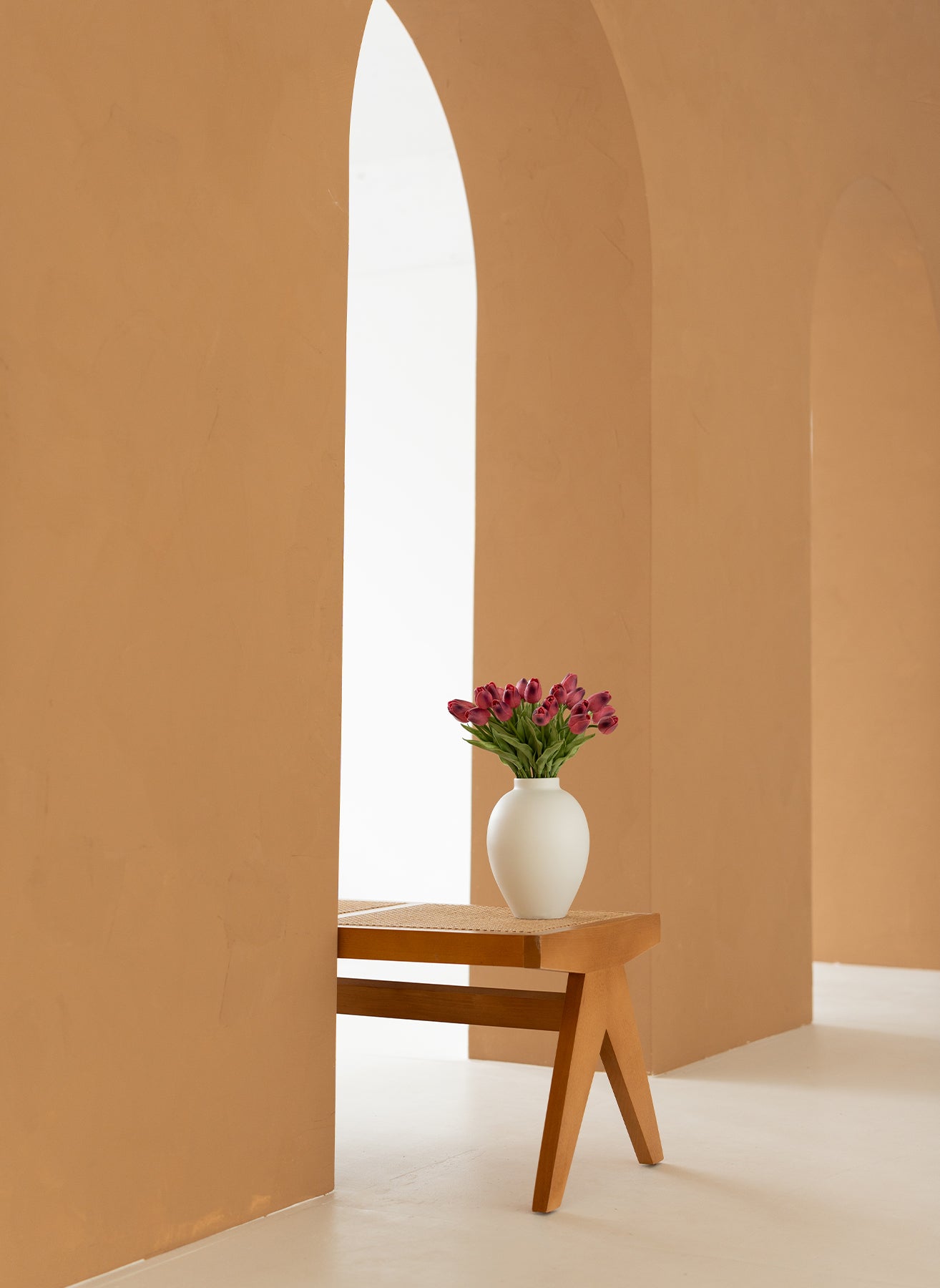 Aura Vaas - Matte Weiß