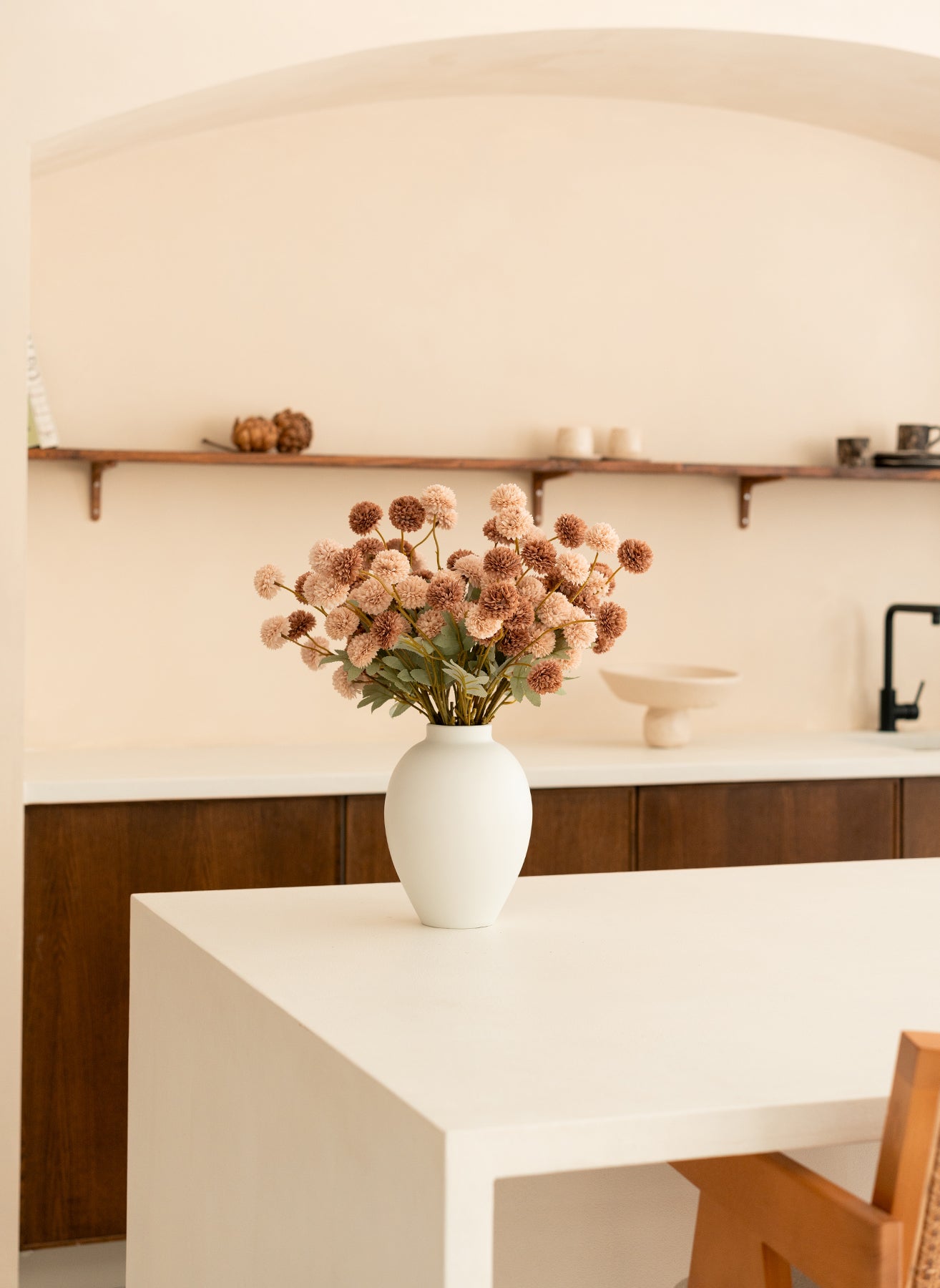 Aura Vaas - Matte Weiß