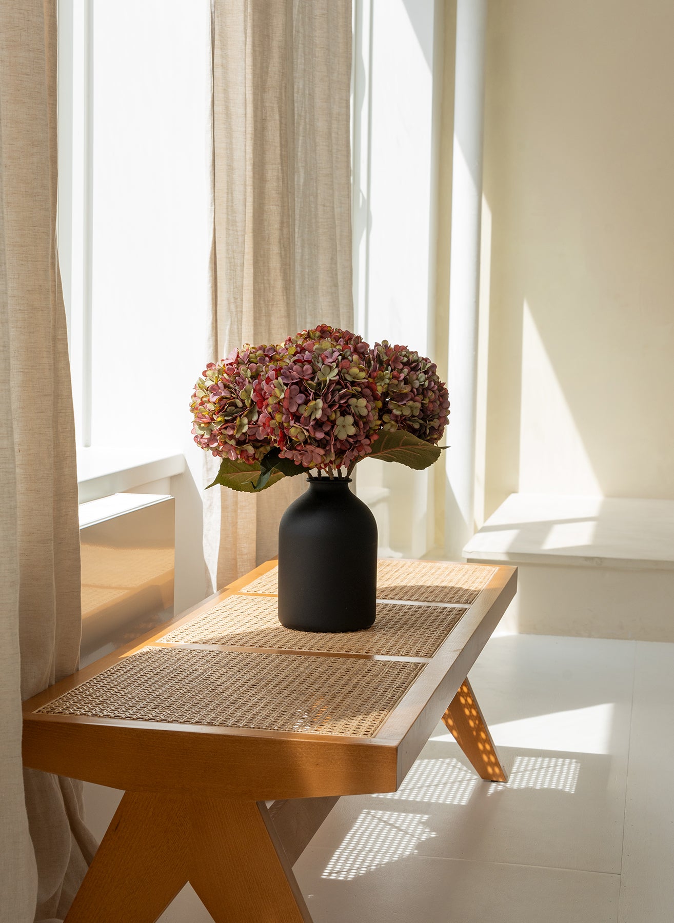 Große Seidenhortensie - Lila